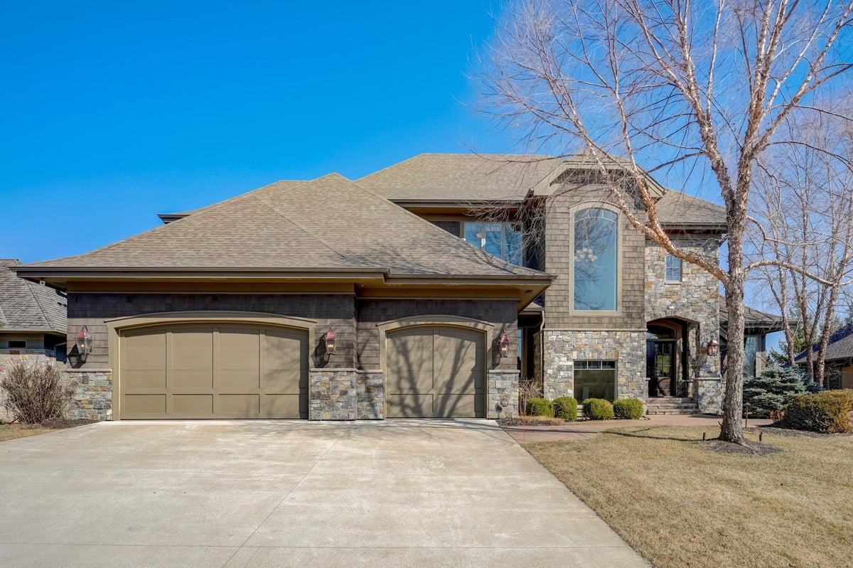10635 Sonoma Ridge, Eden Prairie, MN 55347