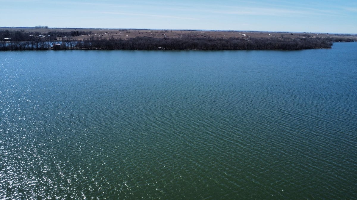 LOT 42 LAKOTA ISLAND ESTATES, BIG STONE CITY, SD 57216 Shady Oak Realty