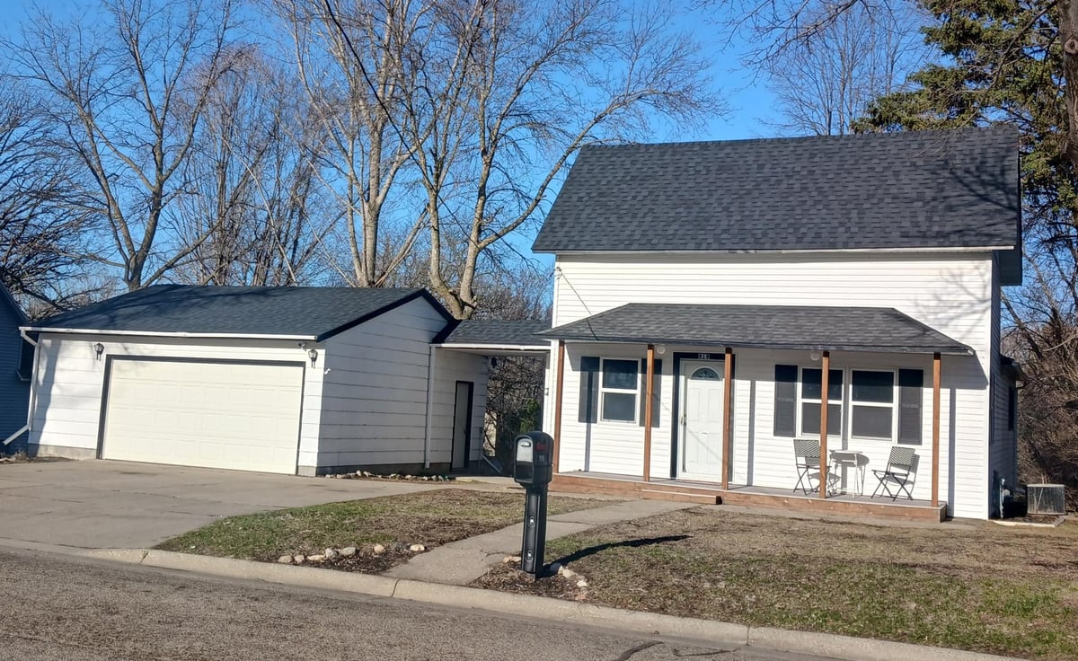 919 SUNSET DRIVE, FERGUS FALLS, MN 56537 REMAX Lakes Region