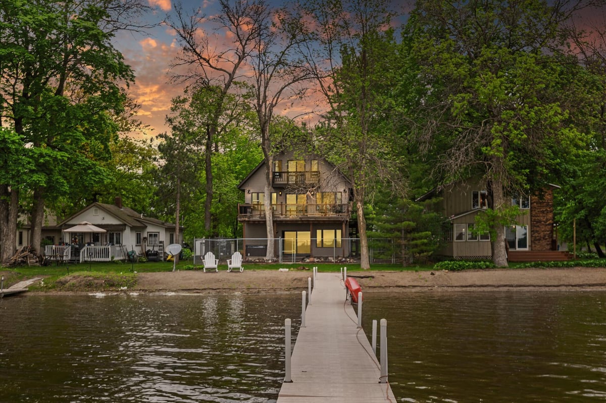 7753 N Shore Circle N, Forest Lake, MN 55025