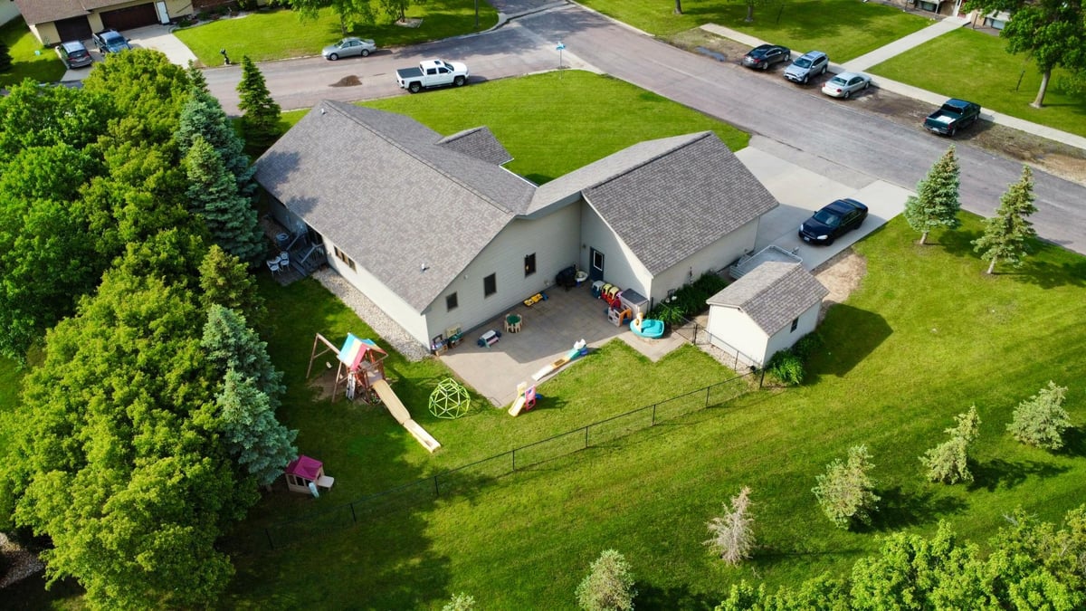 318 GAUSE AVENUE, MILBANK, SD 57252 Shady Oak Realty