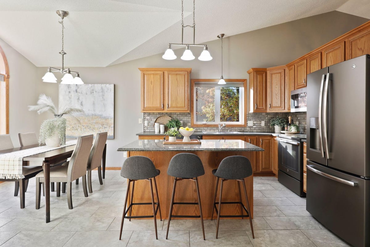 10353 165th Street W, Lakeville, MN 55044