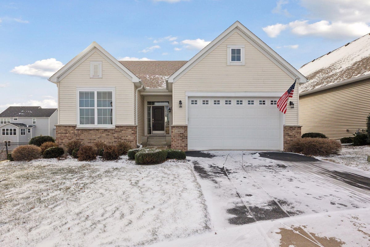 18011 73rd Avenue N, Maple Grove, MN 55311