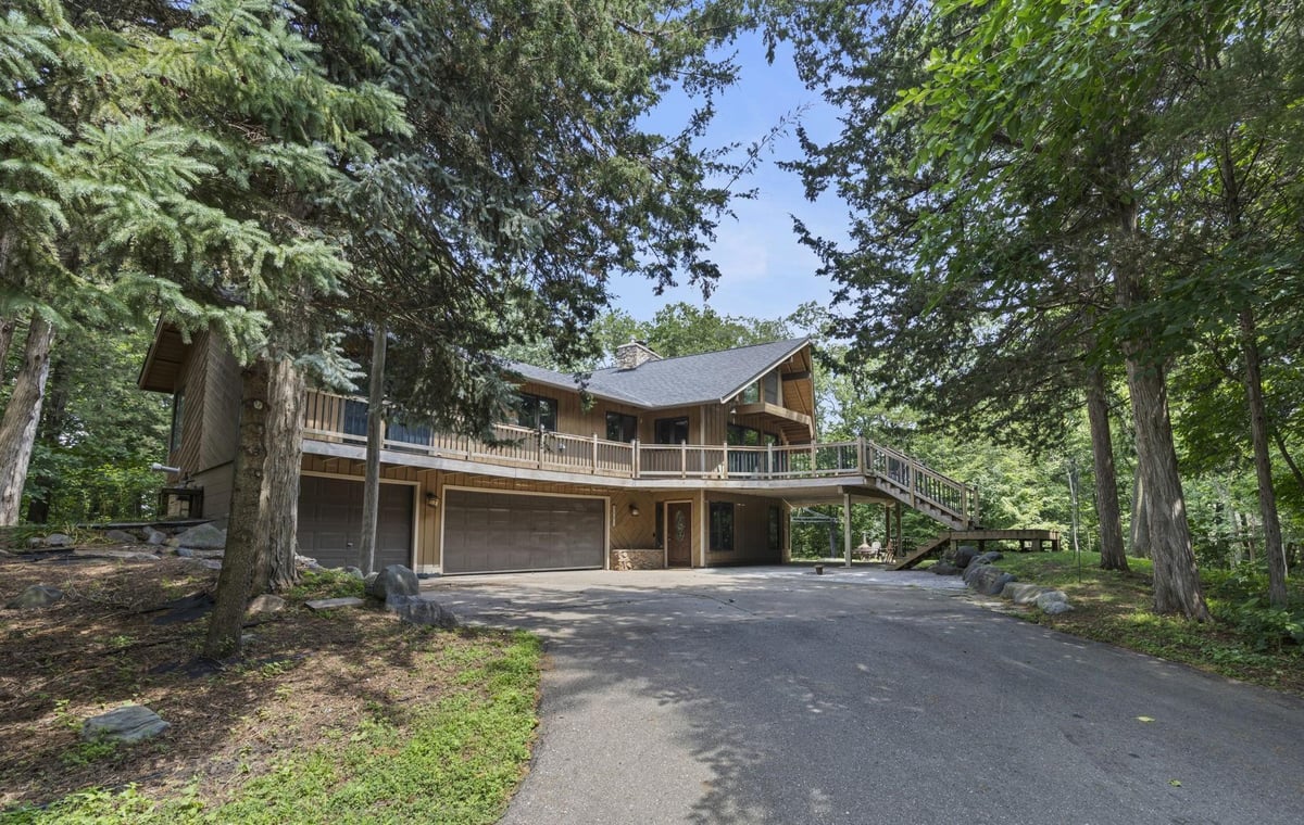 4880 Martindale Street NE, Prior Lake, MN 55372