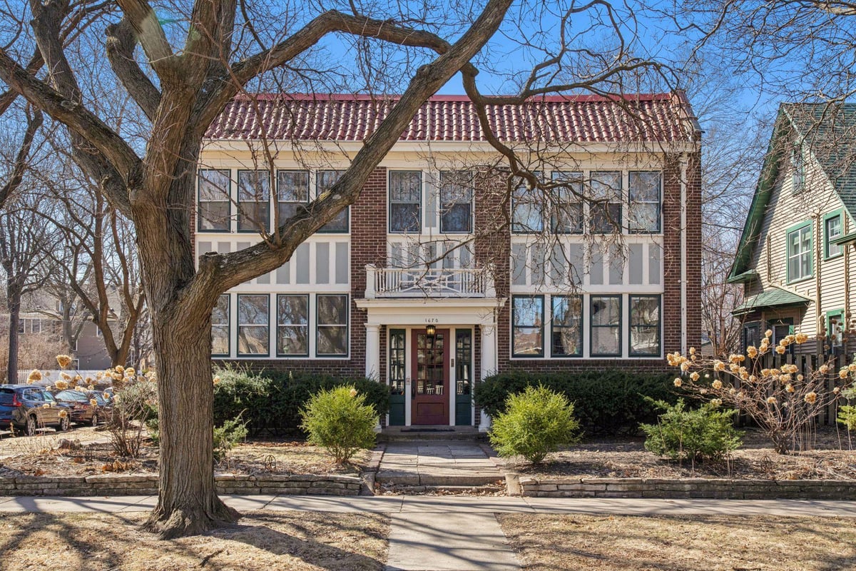 1670 Laurel Avenue #3, Saint Paul, MN 55104