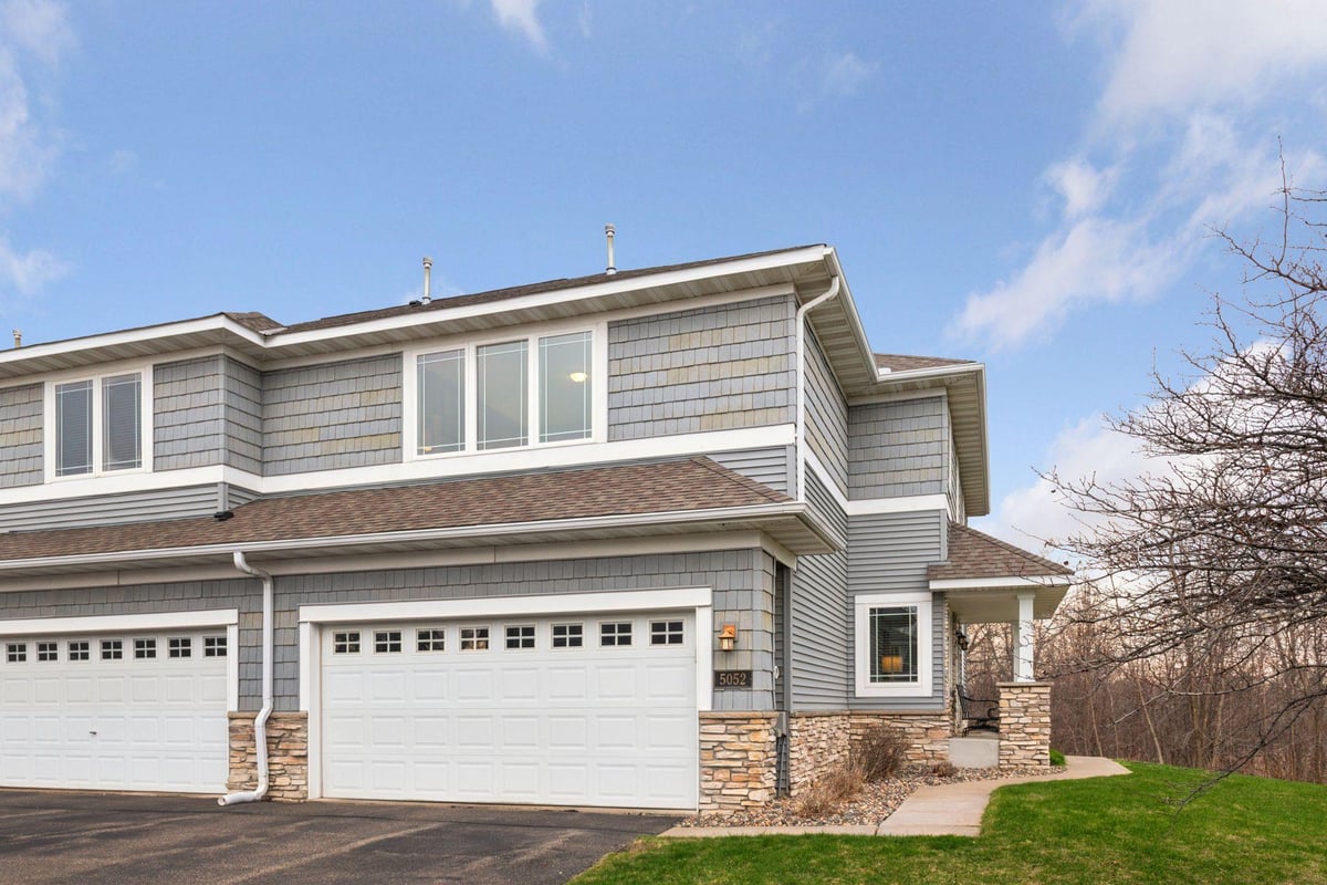 5052 Archer Lane N, Plymouth, MN 55446