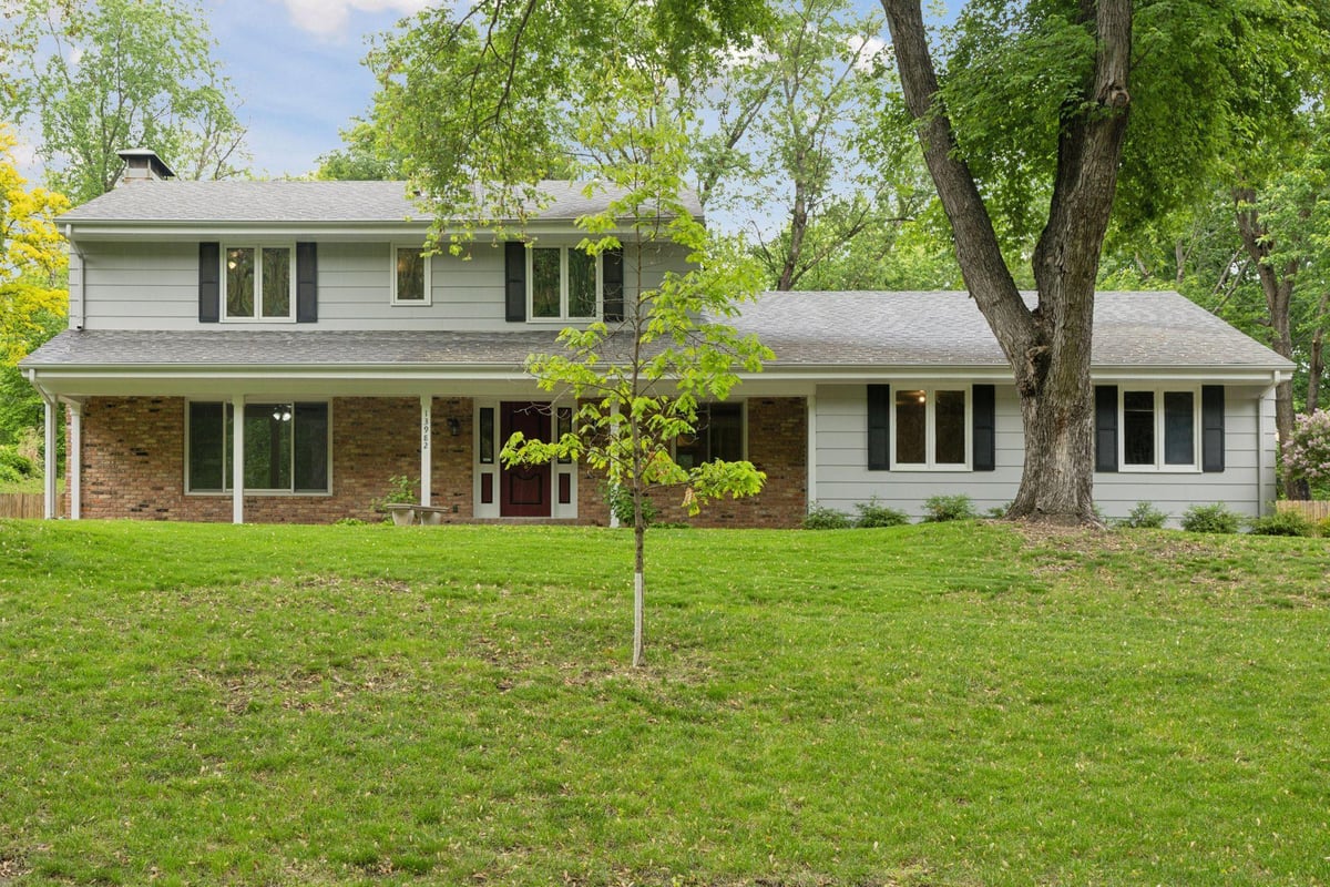 13982 Mount Terrace, Minnetonka, MN 55345