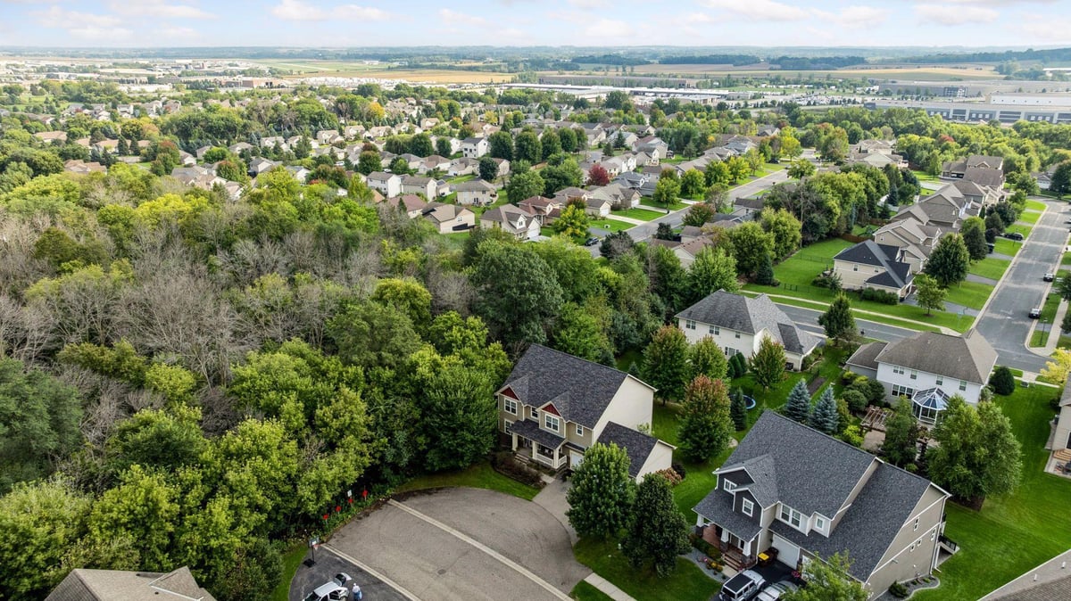 9508 211th Street W, Lakeville, MN 55044