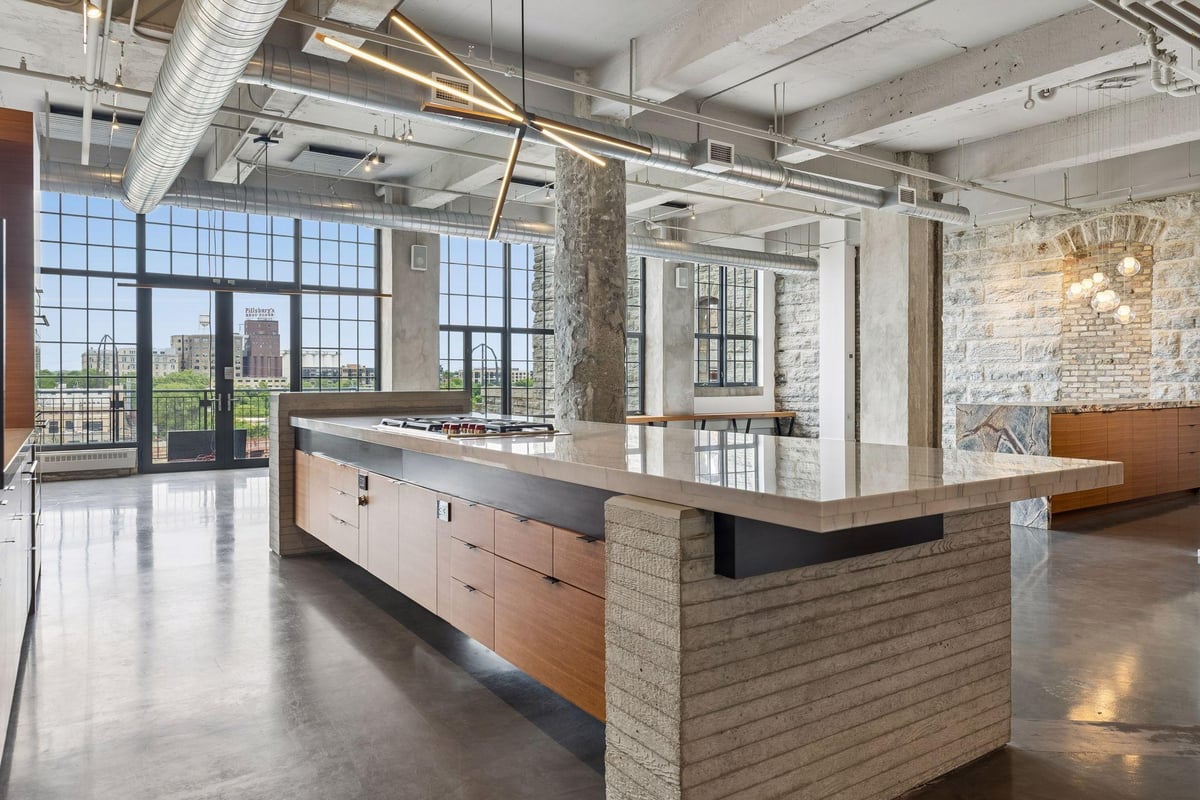 700 S 2nd Street #W31, Minneapolis, MN 55401