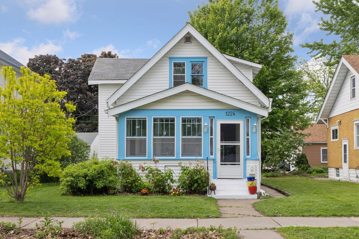 1224 Lafond Avenue, Saint Paul, MN 55104