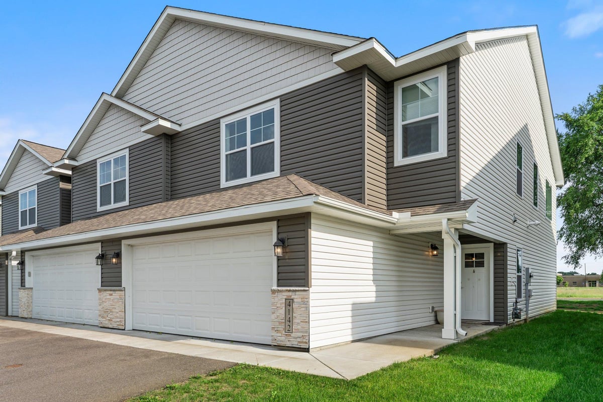 4142 228th Avenue NW, Saint Francis, MN 55070