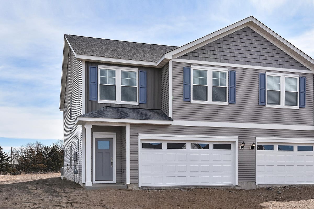 39729 Fallbrook Avenue, North Branch, MN 55056