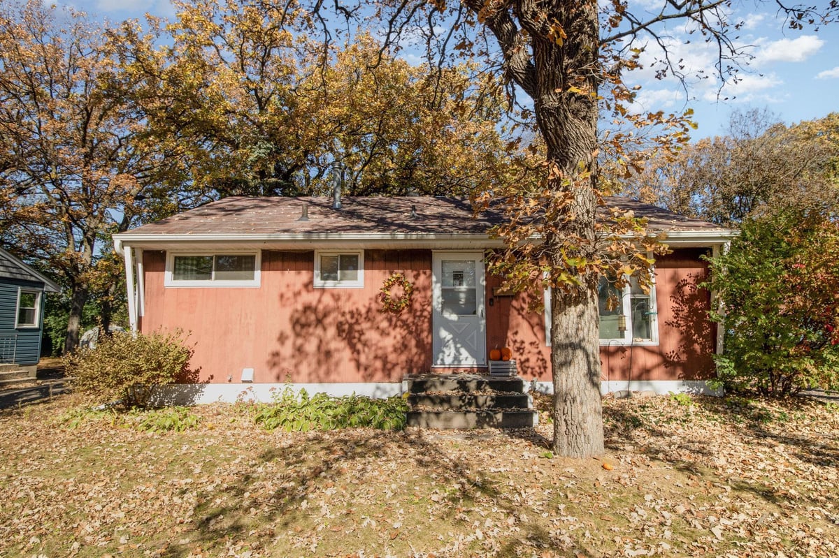 5344 52nd Avenue N, Crystal, MN 55429