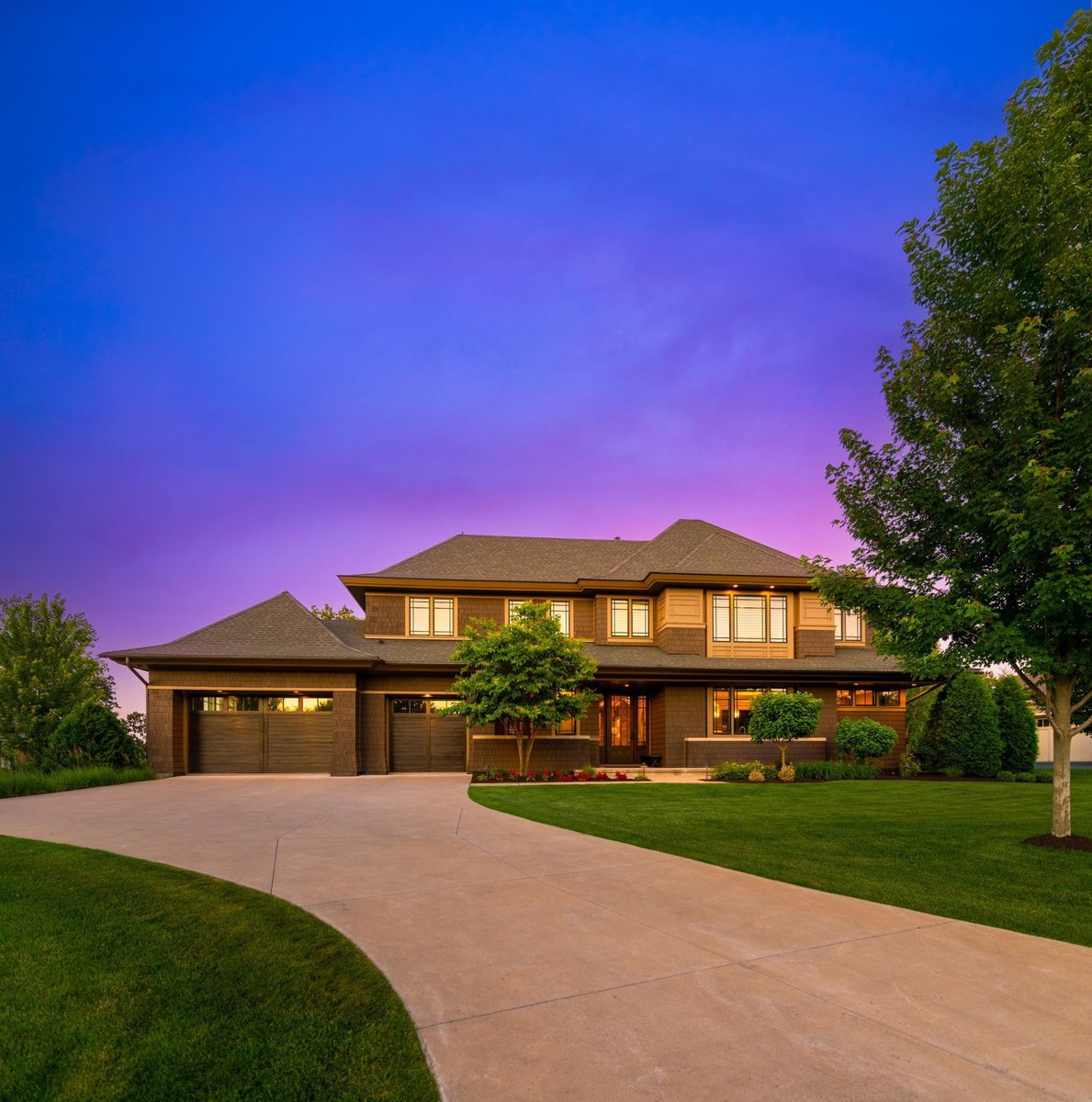 3776 Woodland Cove Parkway, Excelsior, MN 55331