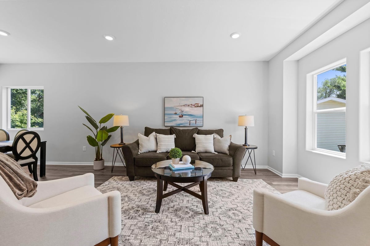 102 Bavarian Circle, Cannon Falls, MN 55009