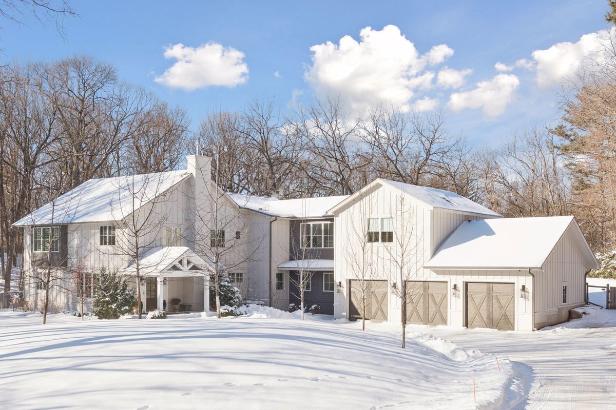 19020 Minnetonka Boulevard, Deephaven, MN 55391