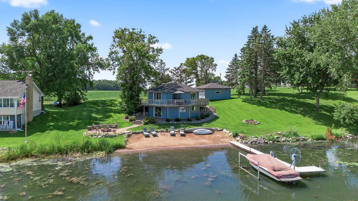 1794 Lawrence Circle NW, Annandale, MN 55302