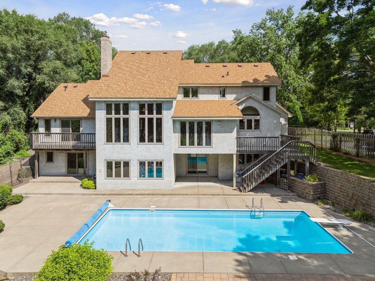 10200 Mississippi Boulevard NW, Coon Rapids, MN 55433