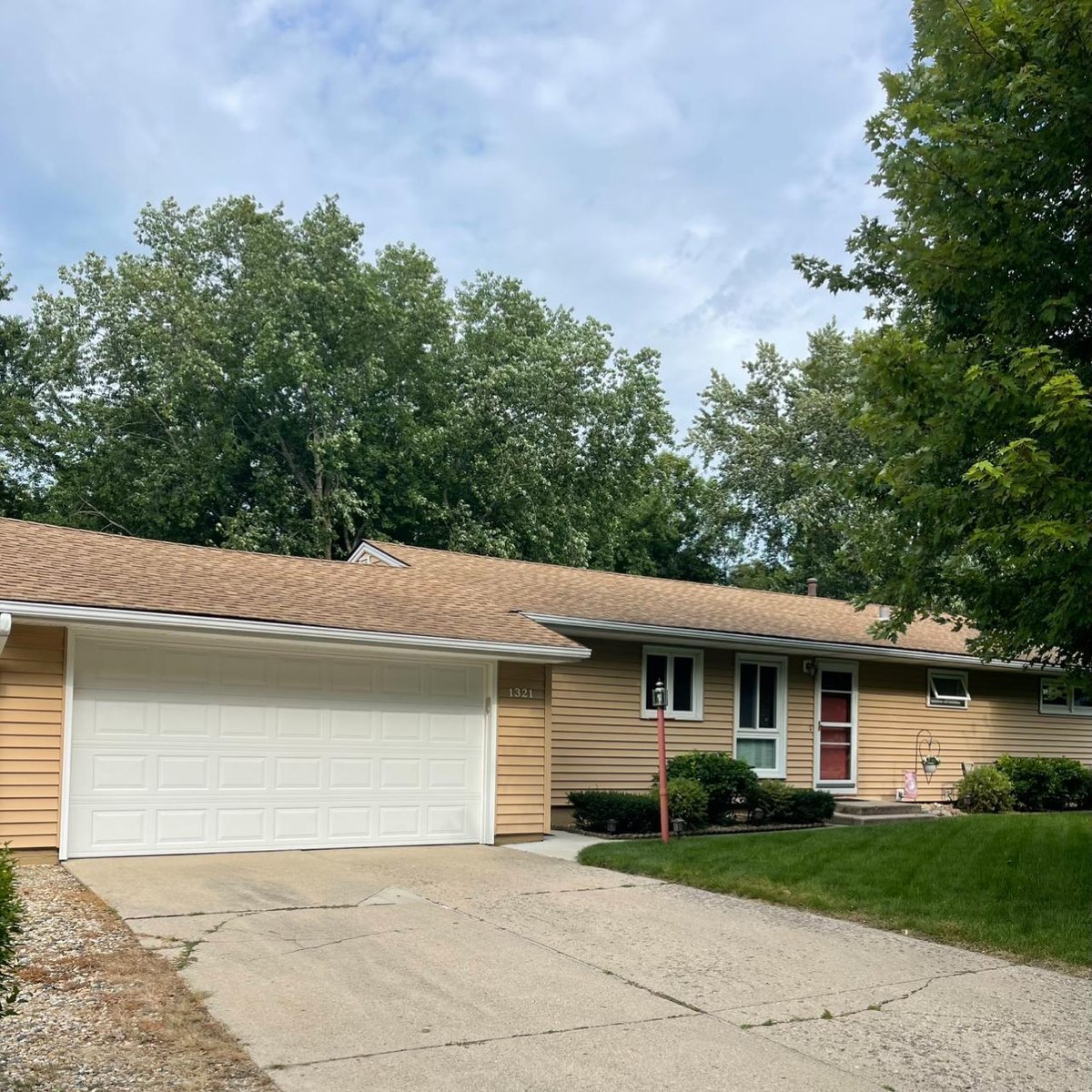 1321 Garfield Avenue, Albert Lea, MN 56007