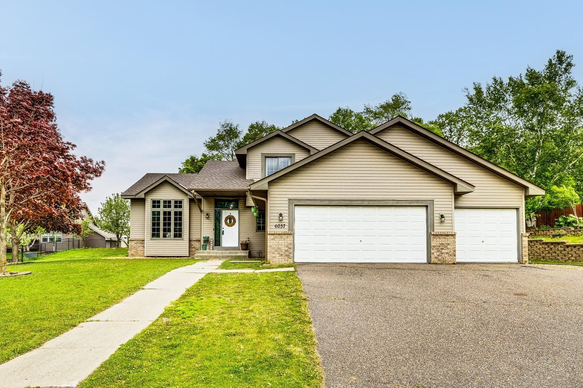 6037 Bakken Street, Monticello, MN 55362