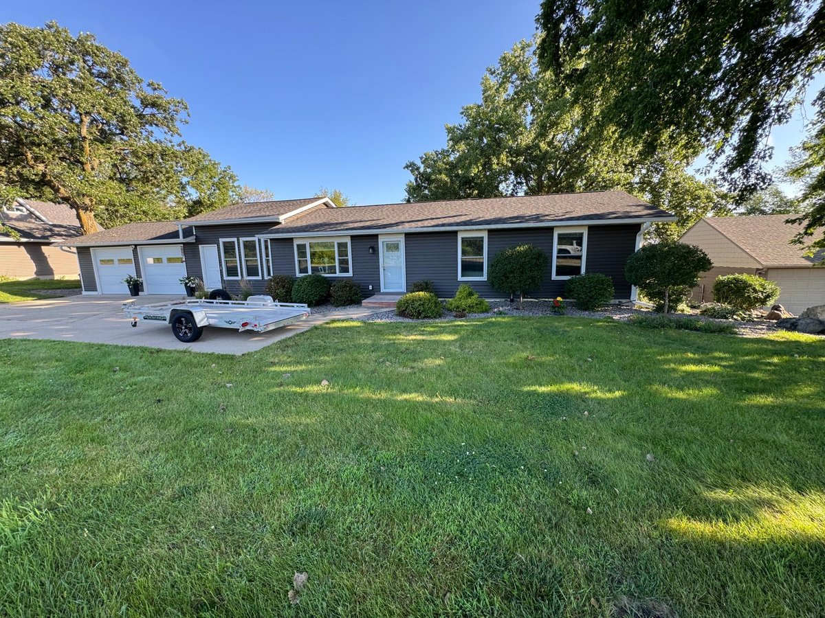 1617 South Shore Drive, Albert Lea, MN 56007