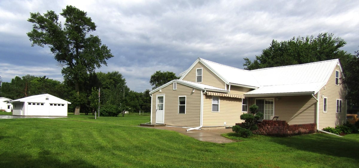 315 Rochester Avenue, Montevideo, MN 56265