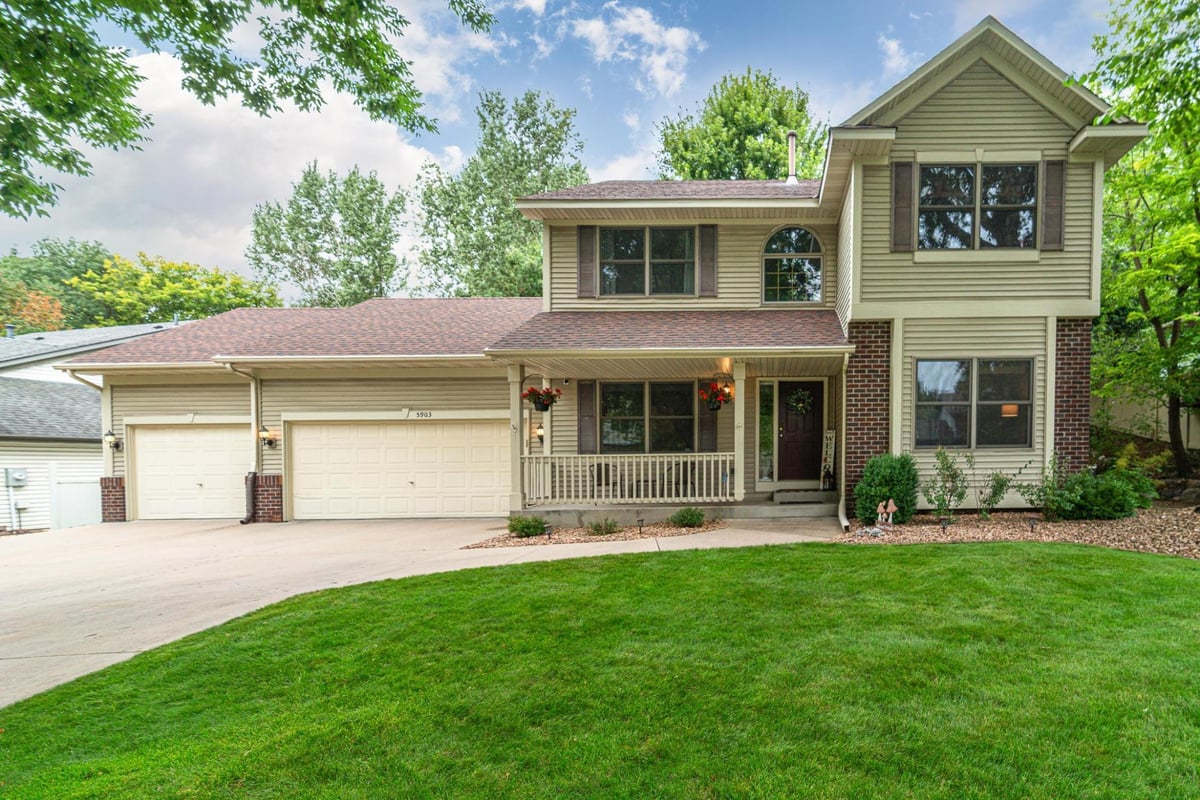 5903 Bryant Lane, Inver Grove Heights, MN 55076