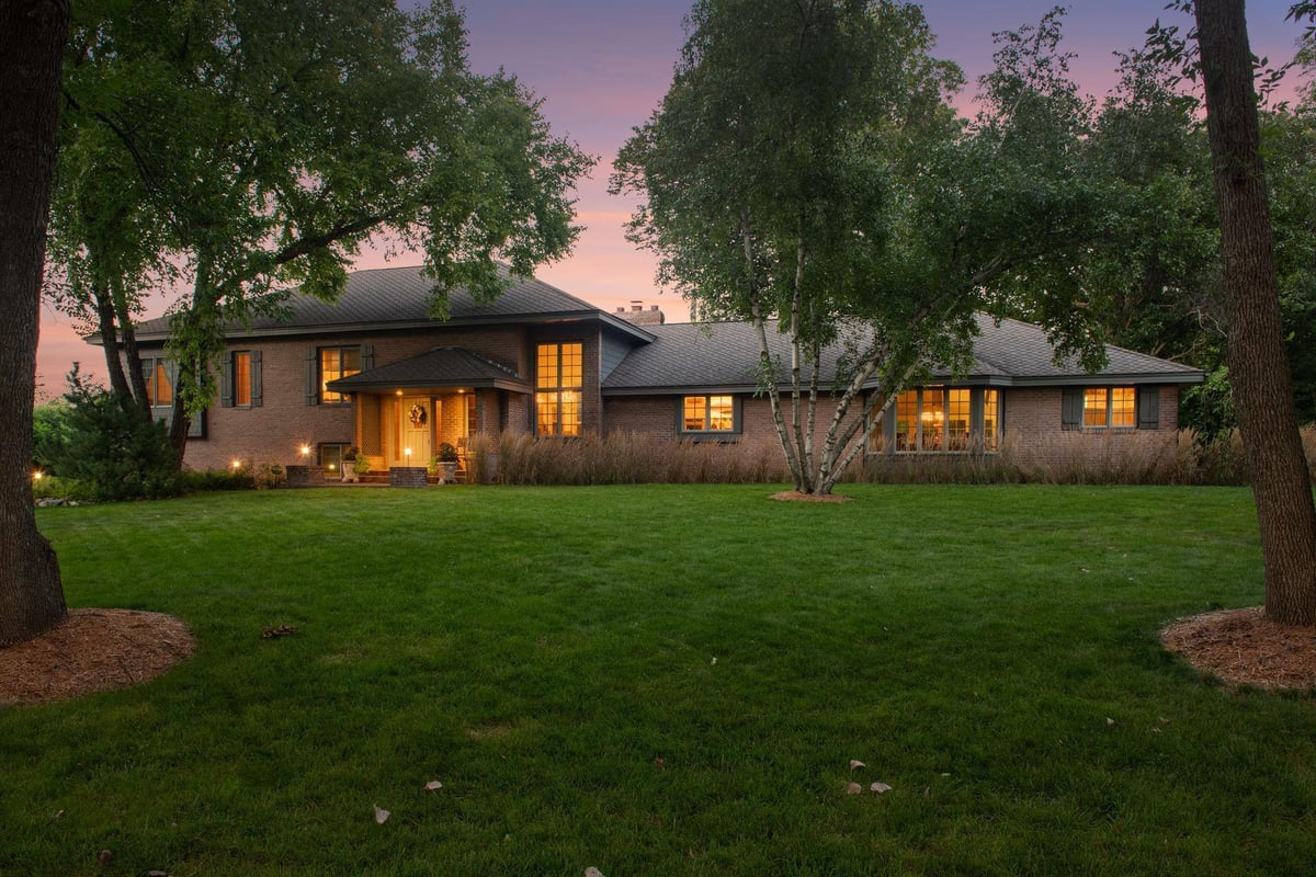 461 Peavey Lane, Wayzata, MN 55391