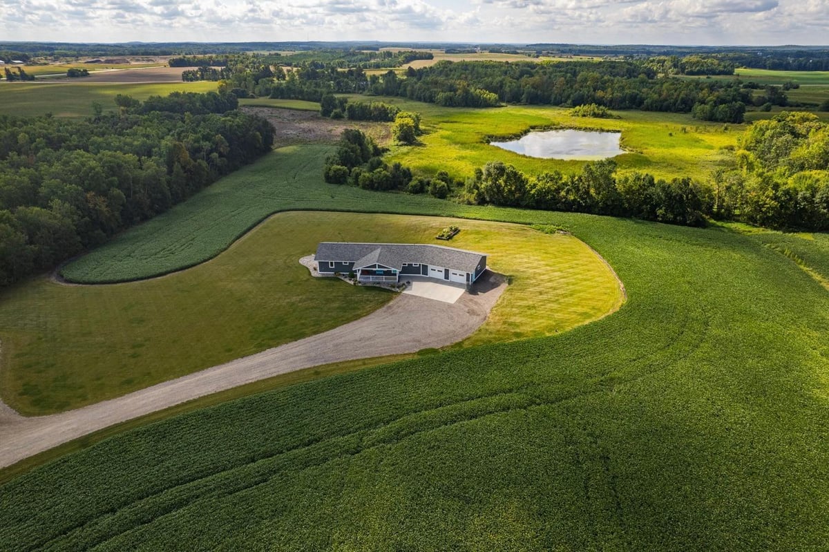 27196 Co Hwy 21, Detroit Lakes, MN 56501