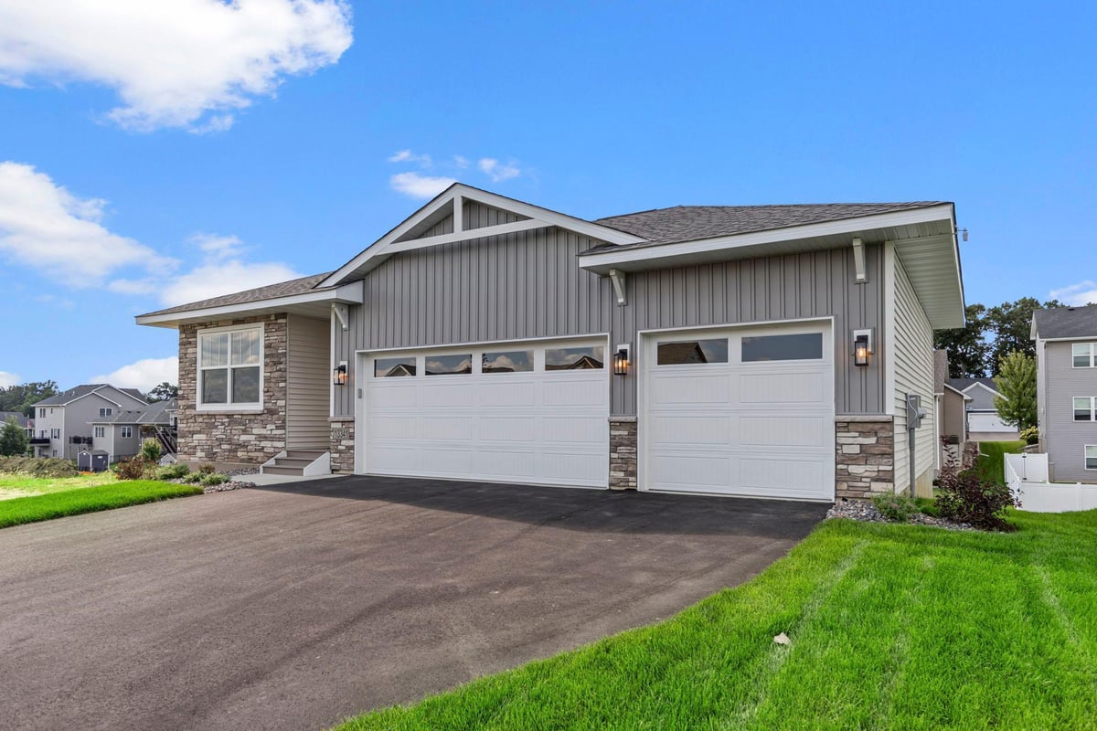 4569 196th Street W, Farmington, MN 55024