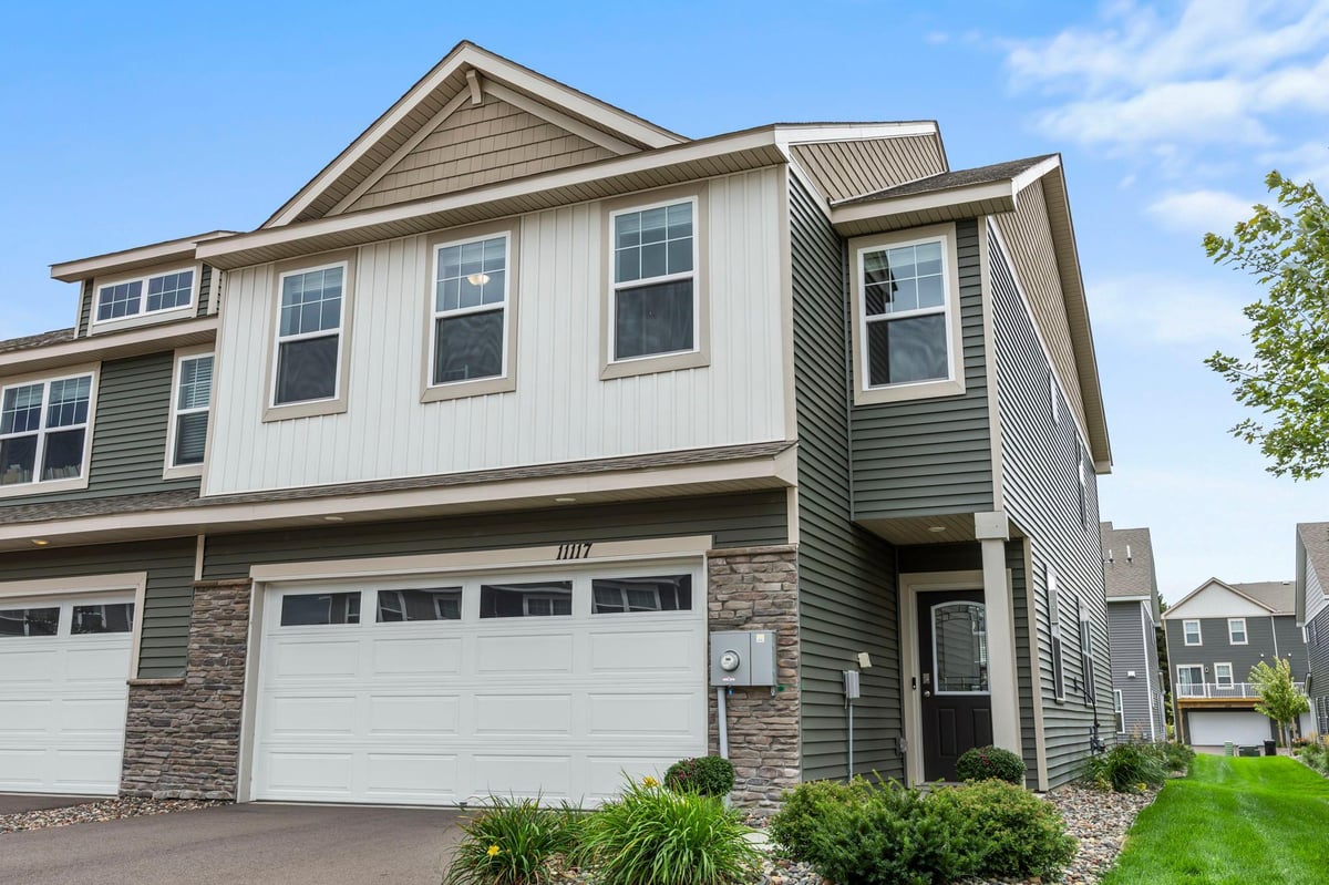 11117 Balsam Pointe Trail, Dayton, MN 55327
