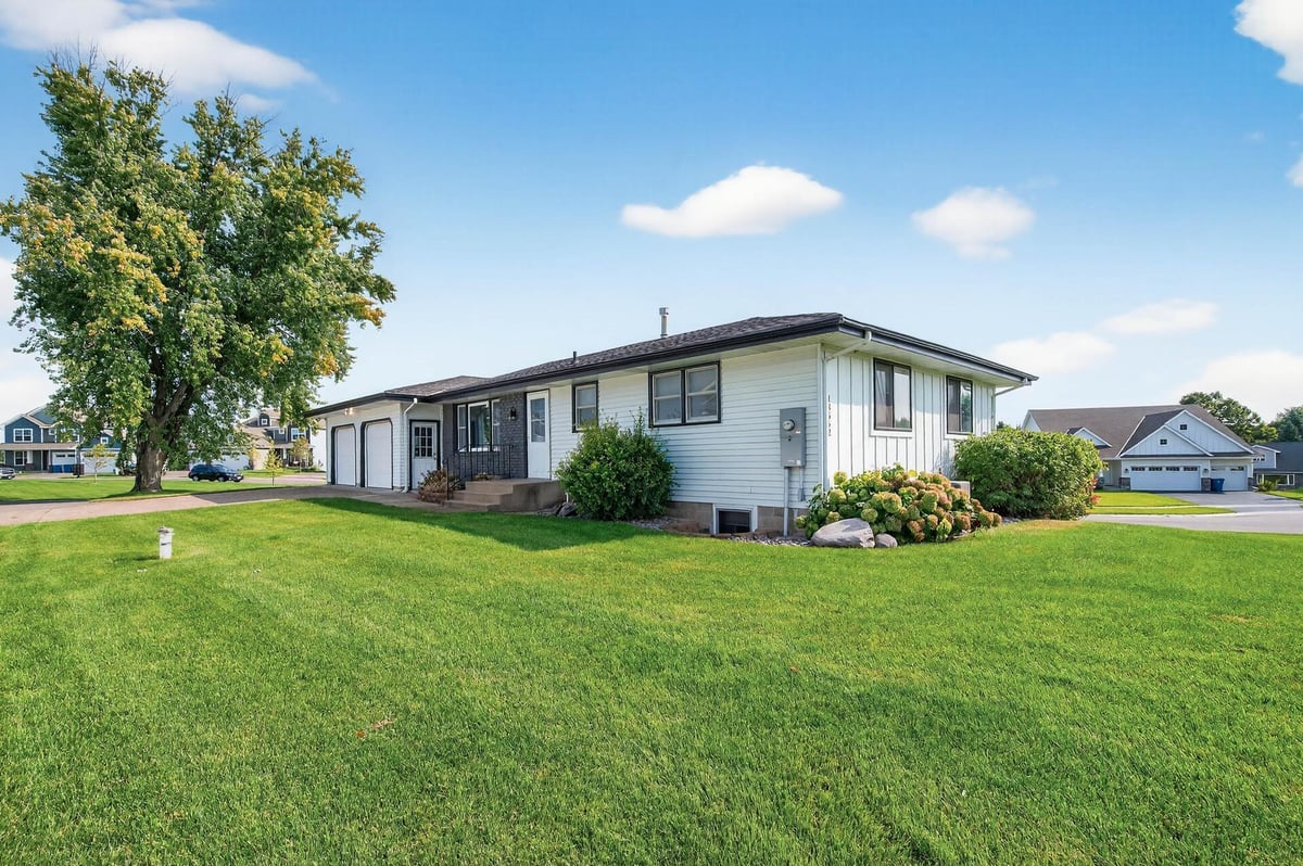 13562 141st Avenue N, Dayton, MN 55327