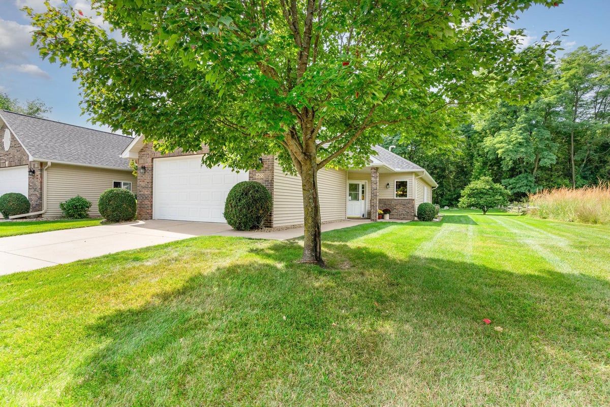 1822 Bohmbach Drive, Red Wing, MN 55066