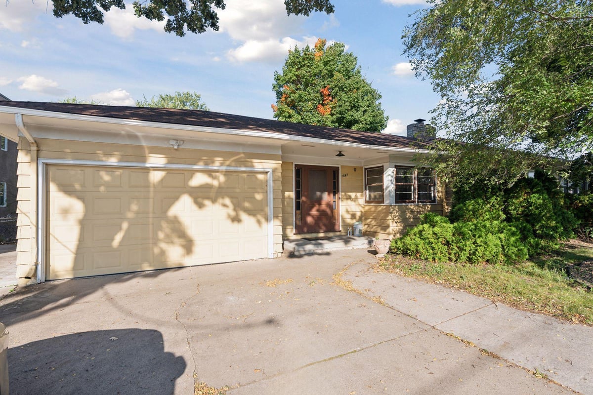 1547 Coon Rapids Boulevard NW, Coon Rapids, MN 55433