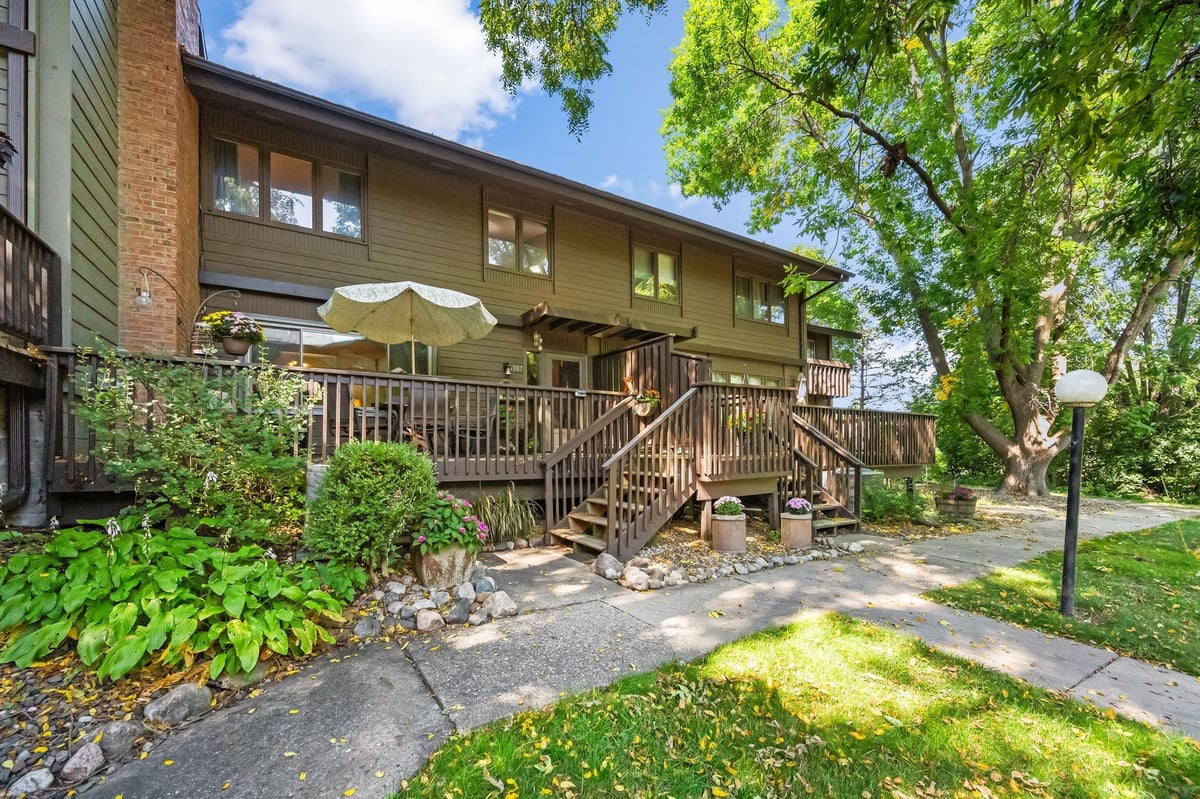 1307 Brighton Square, New Brighton, MN 55112