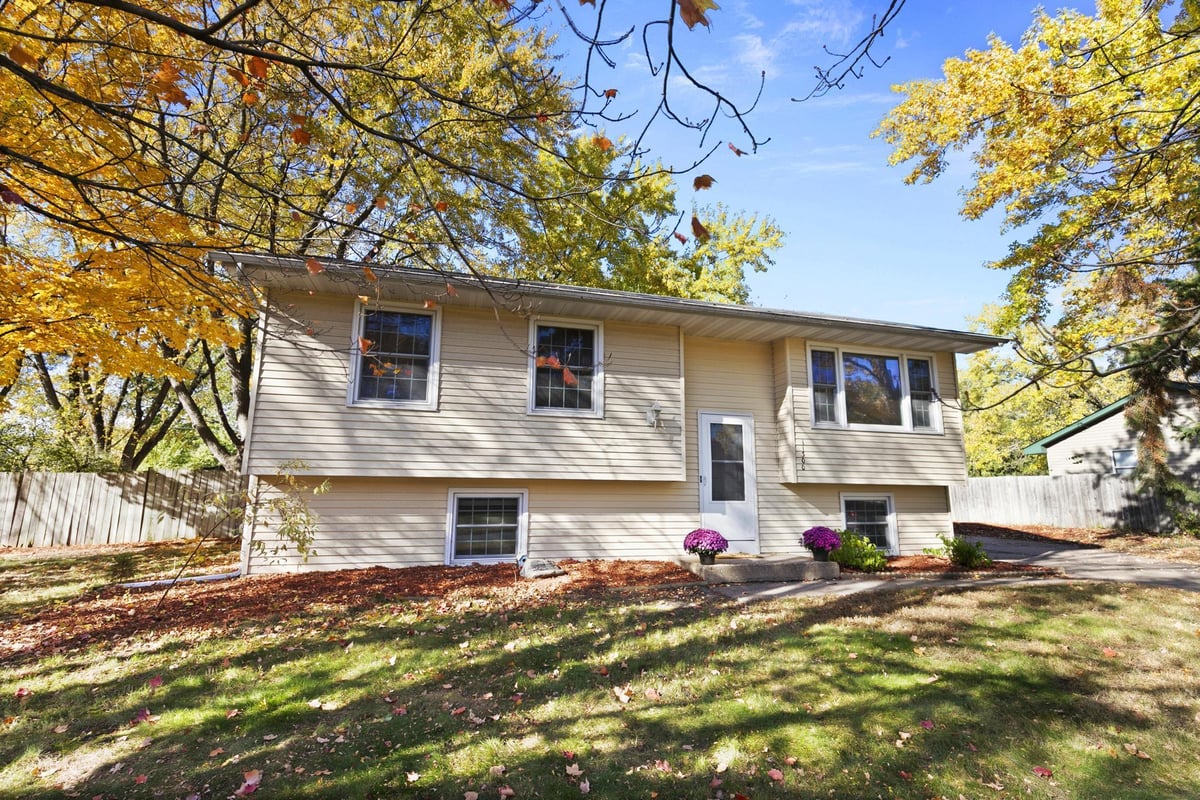 11300 7th Street NE, Blaine, MN 55434