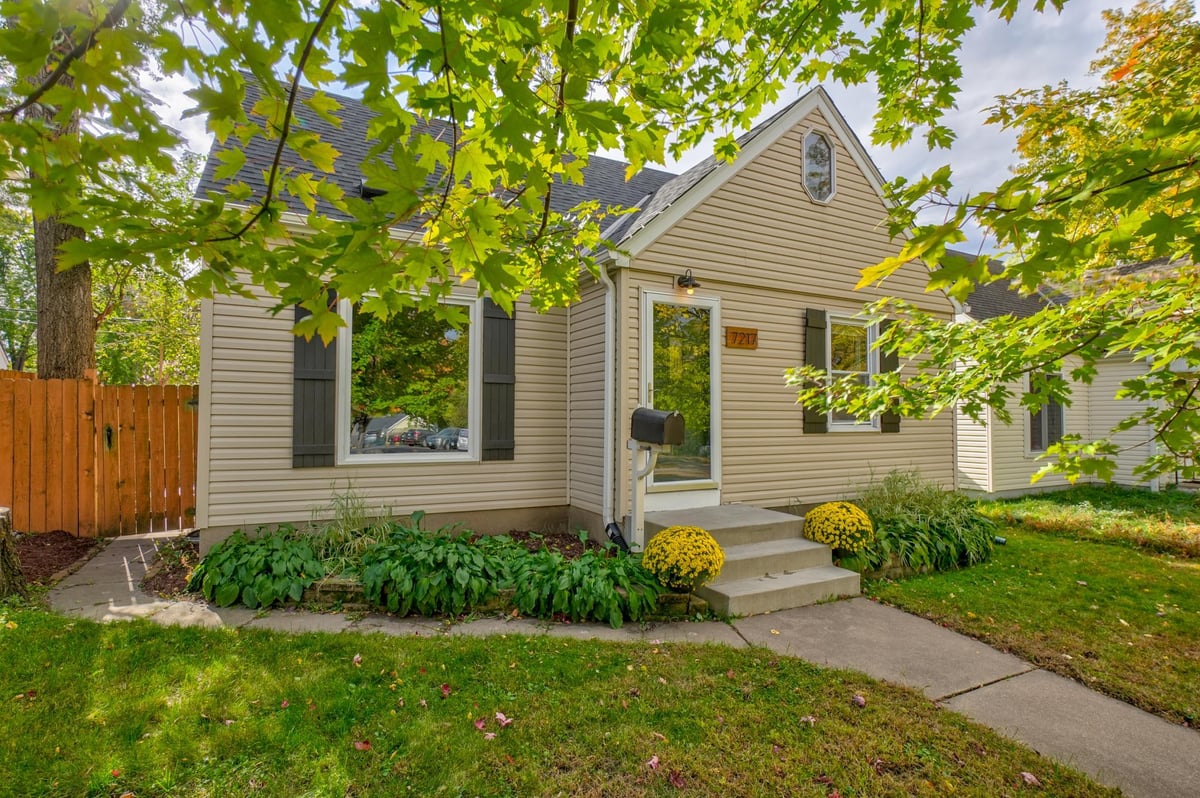 7217 Minnetonka Boulevard, Saint Louis Park, MN 55426