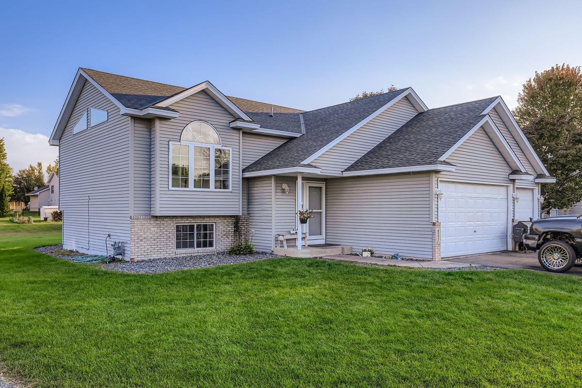 4531 230th Lane NW, Saint Francis, MN 55070