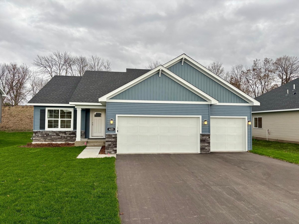 425 Mallard Street NE, Hanover, MN 55341