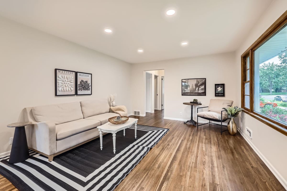 6318 Perry Avenue N, Brooklyn Center, MN 55429