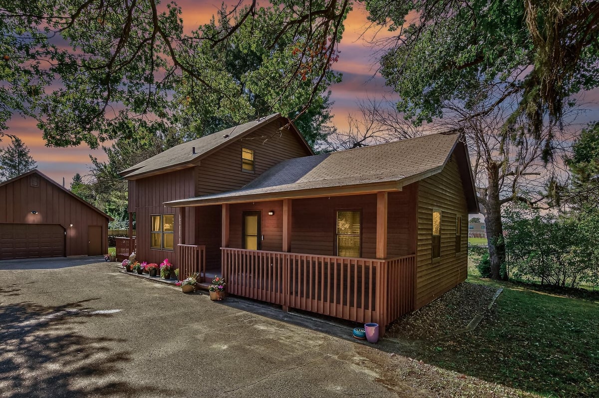 500 County Road B2 W, Roseville, MN 55113