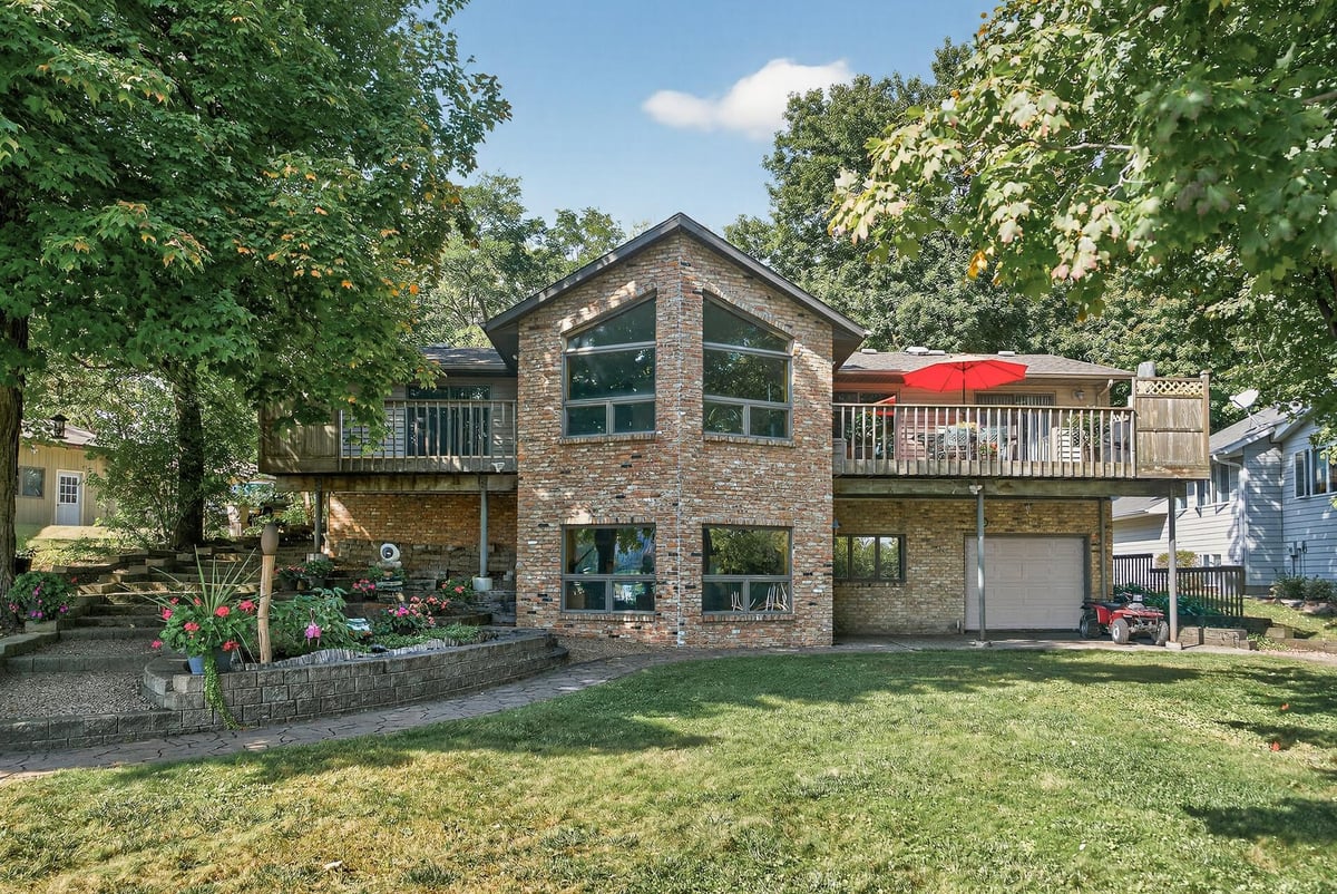 55 Interlachen Drive, Excelsior, MN 55331