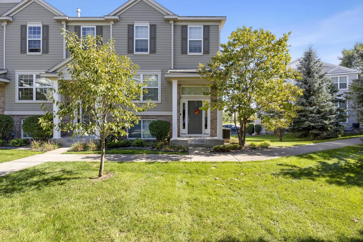 15220 Fanning Drive N, Hugo, MN 55038