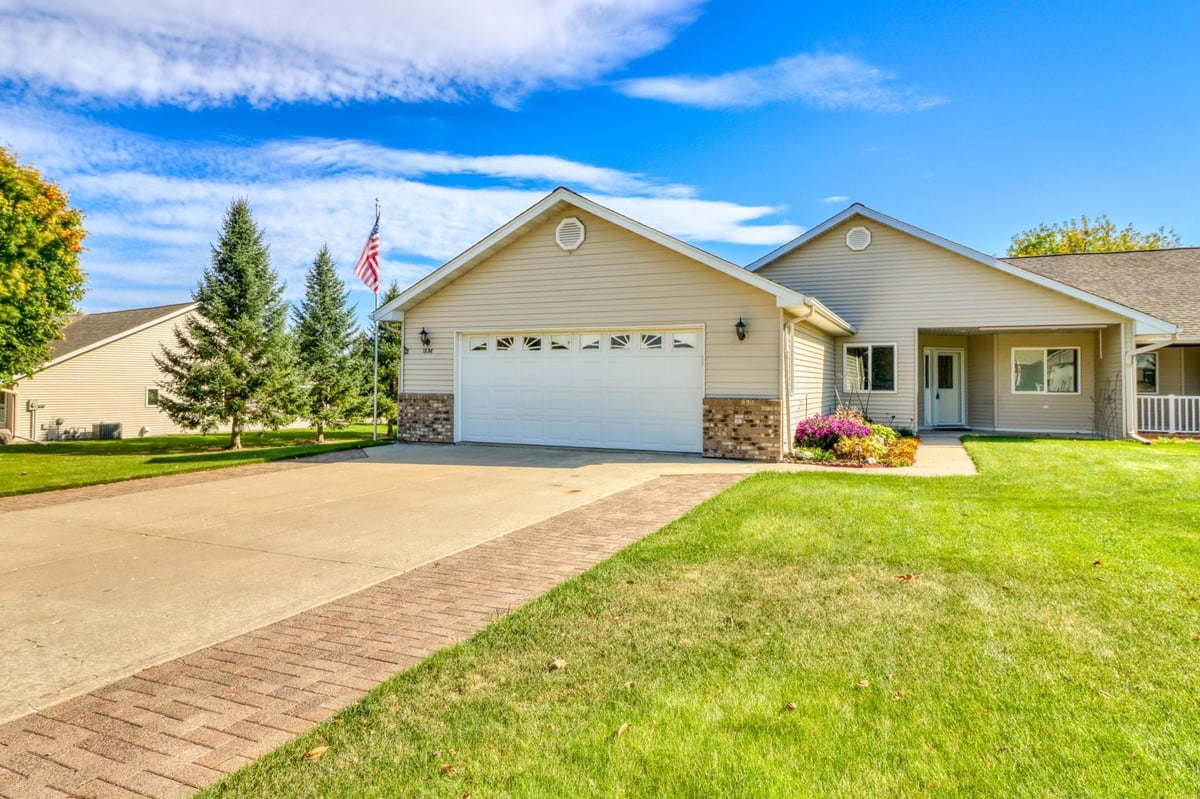 1836 Bridgeview Boulevard, Detroit Lakes, MN 56501