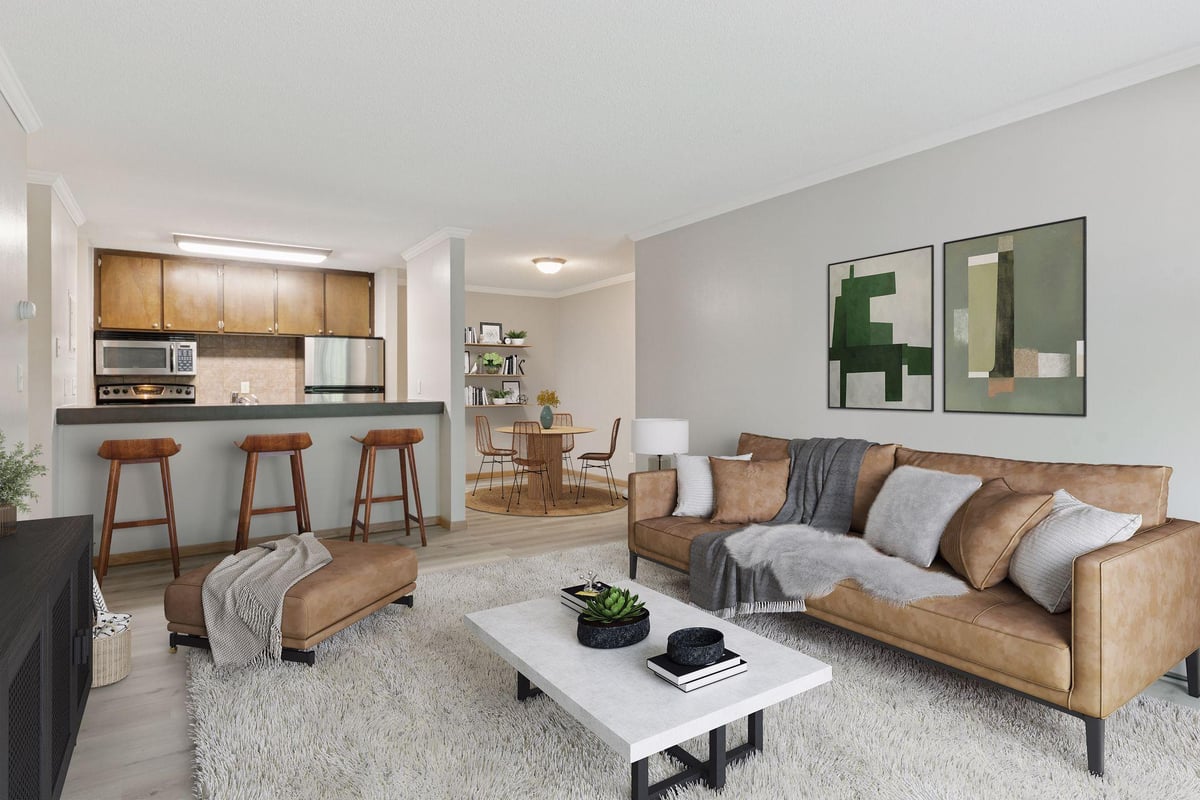 2800 Hamline Avenue N #302, Roseville, MN 55113