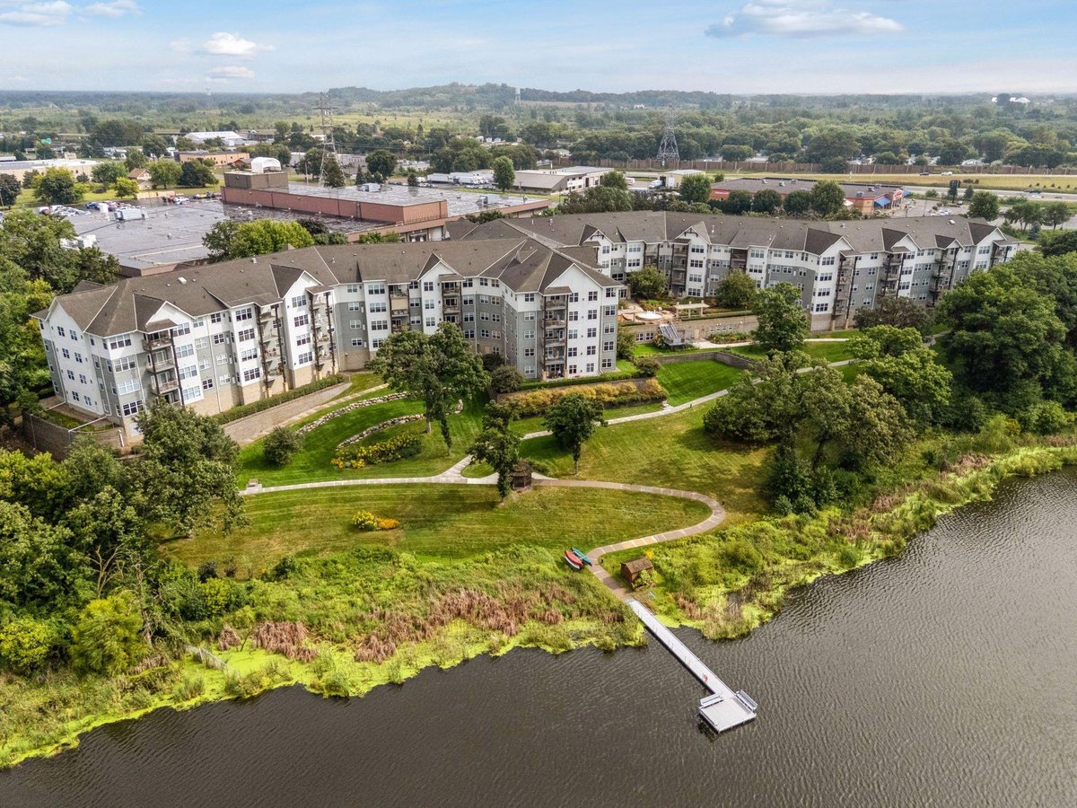 1900 Rush Lake Trail #416, New Brighton, MN 55112