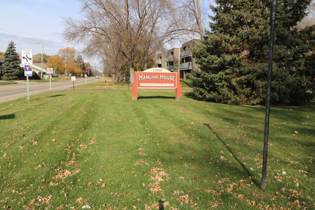 2800 Hamline Avenue N #347, Roseville, MN 55113