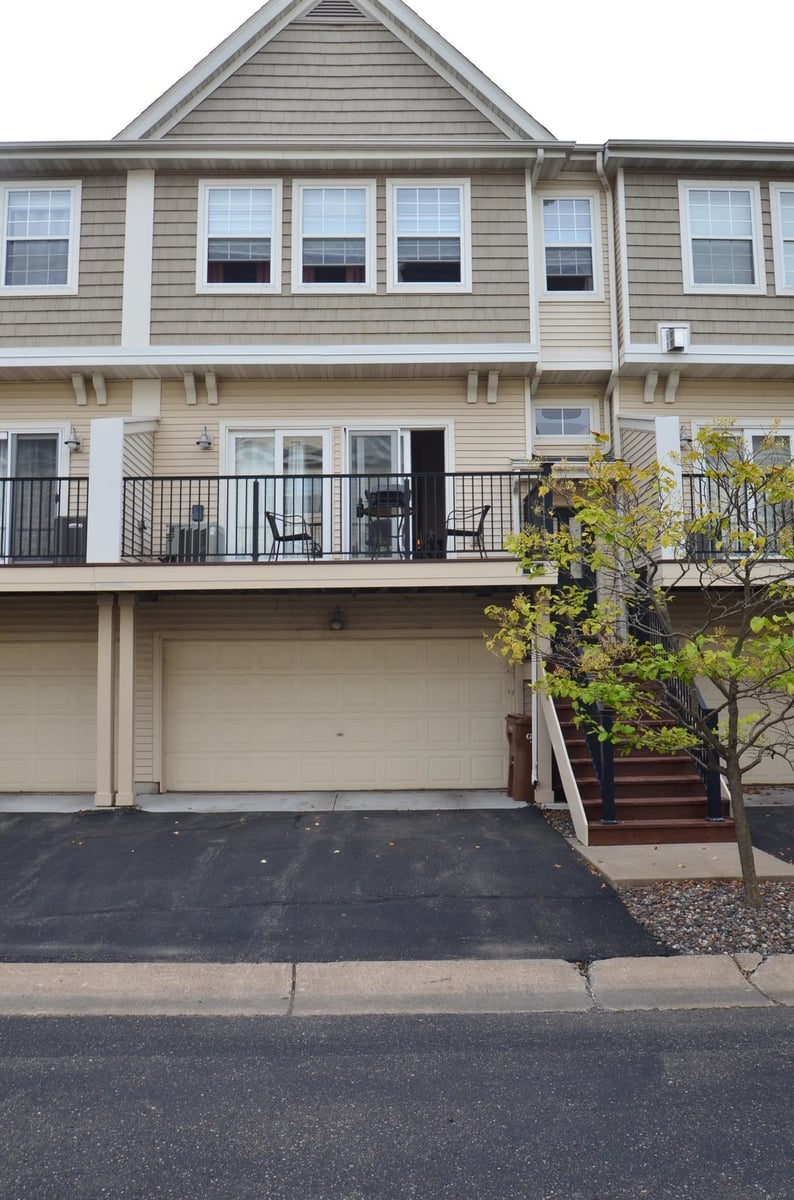 4353 Victor Path #6, Hugo, MN 55038