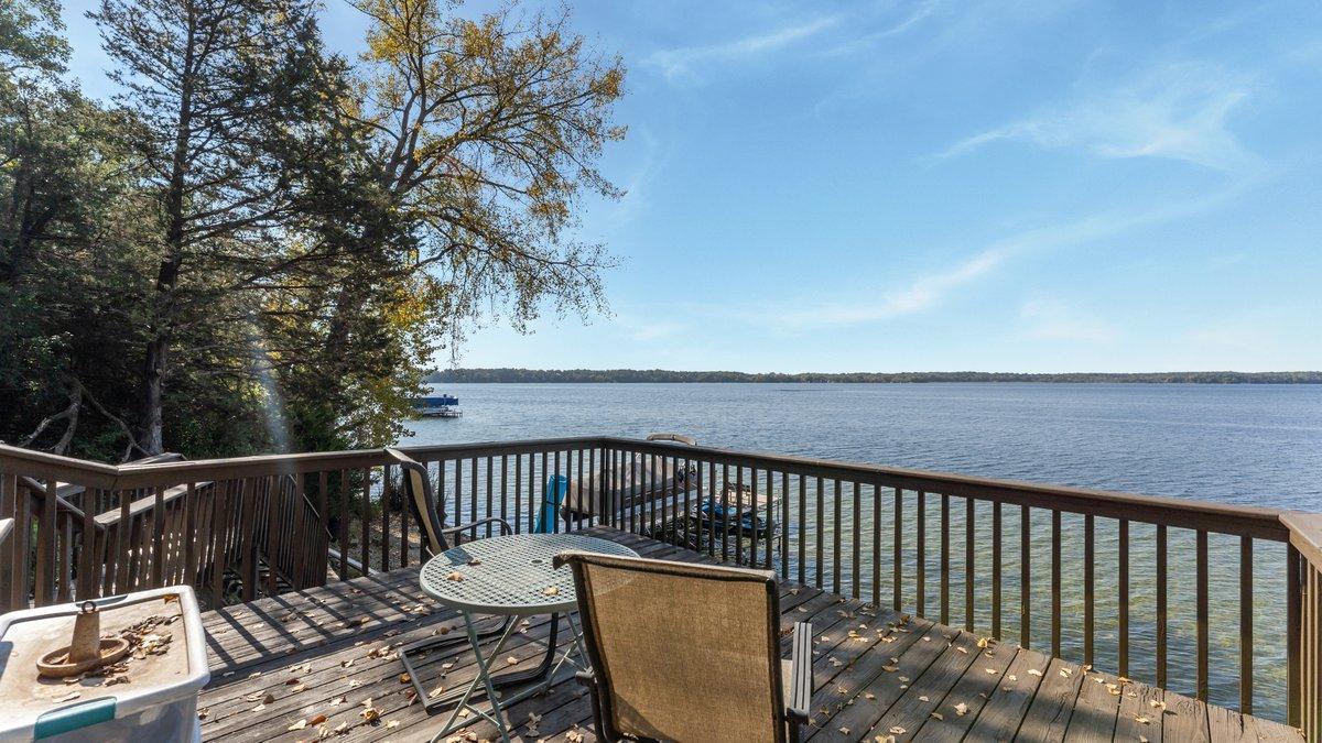 9923 Jeske Avenue NW, Annandale, MN 55302