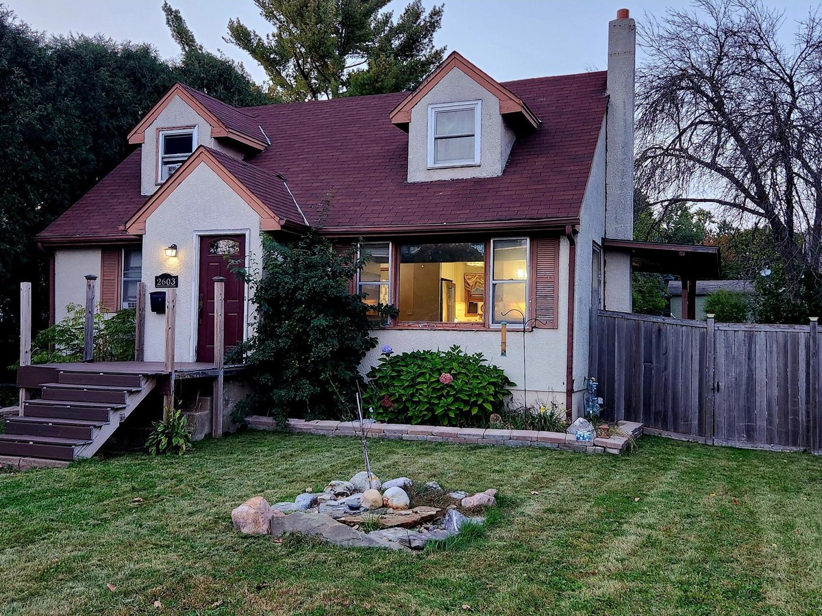 2603 17th Avenue E, North Saint Paul, MN 55109